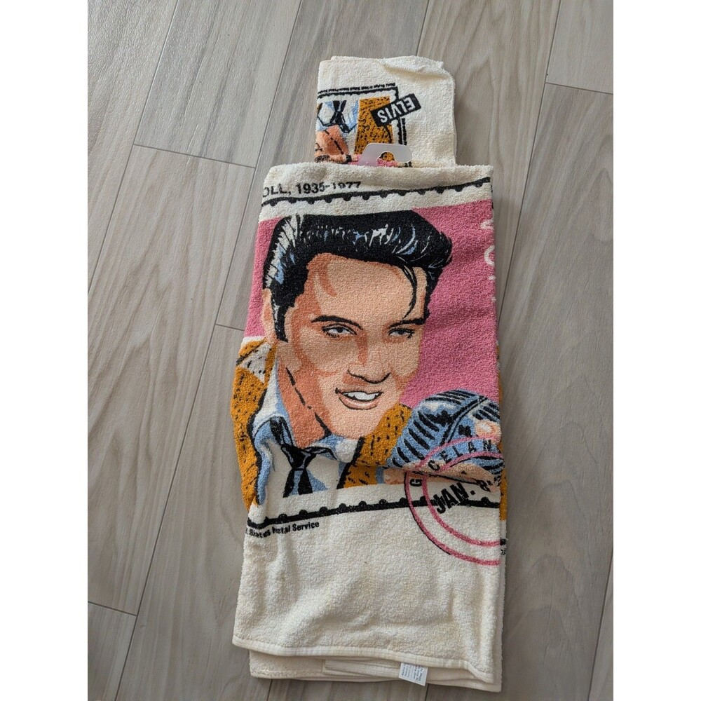 Elvis Presley 2-Piece Towel and Bath Towel Set